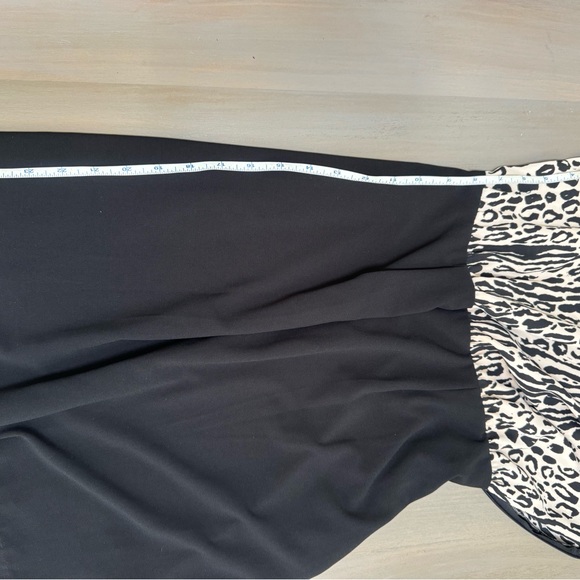 Casual dress black and animal print with said zipper for everyday use. - Picture 11 of 11